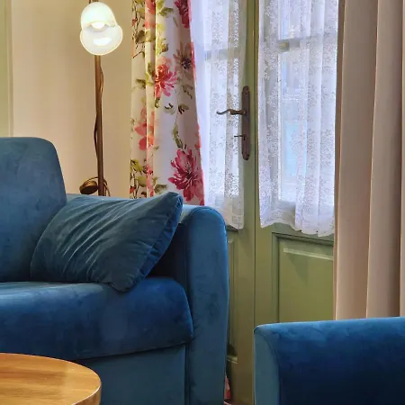 公寓 Fioro Old Town House 4 Pax Center